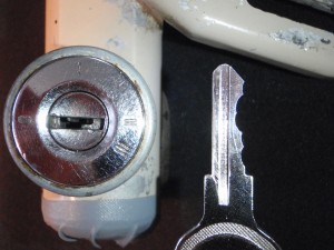 Schlüssel mit Impressionstechnik hergestellt ohne Muster